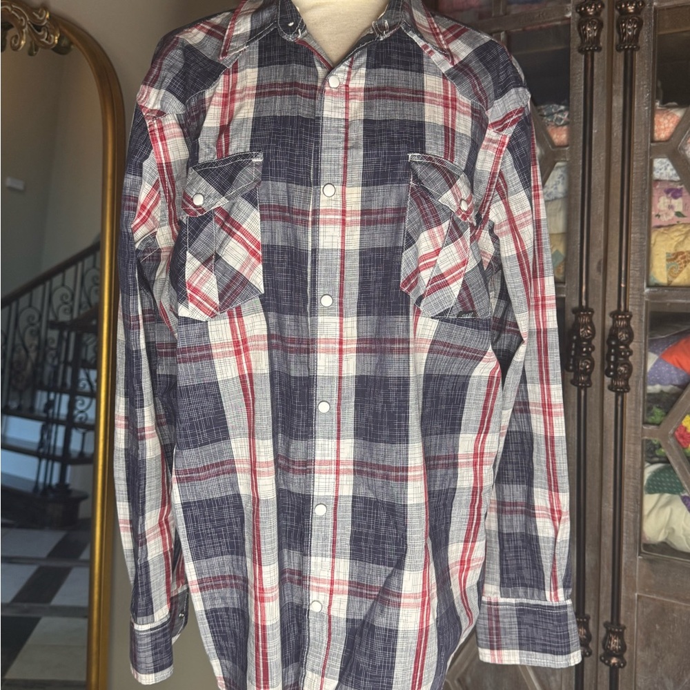 Red and Blue Casual Button Down Shirt with Classic Collar